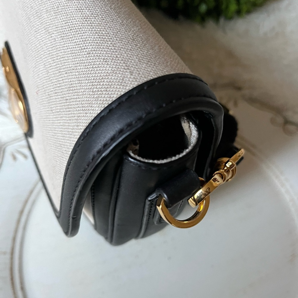 MCM Mode Travia collection canvas and leather crossbody messenger bag new COA - Picture 6 of 12